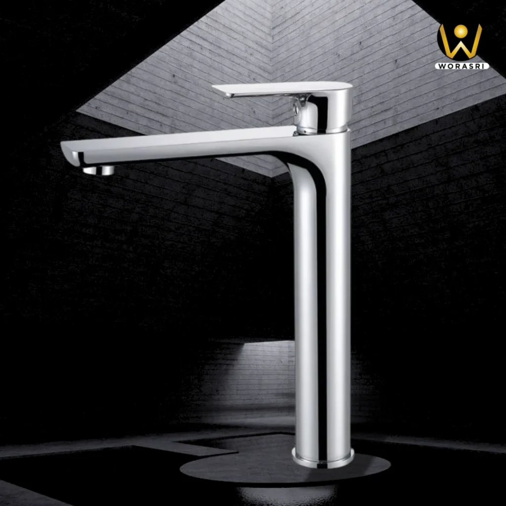 ก๊อกน้ำและอุปกรณ์ห้องน้ำ ห้องครัวสีเงินและสีโครม Silver & Chrome Luxury Faucets & Accessories