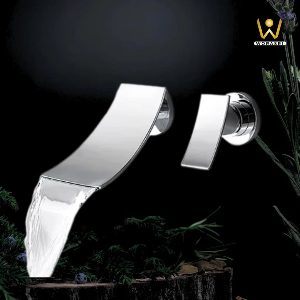 ก๊อกน้ำและอุปกรณ์ห้องน้ำ ห้องครัวสีเงินและสีโครม Silver & Chrome Luxury Faucets & Accessories
