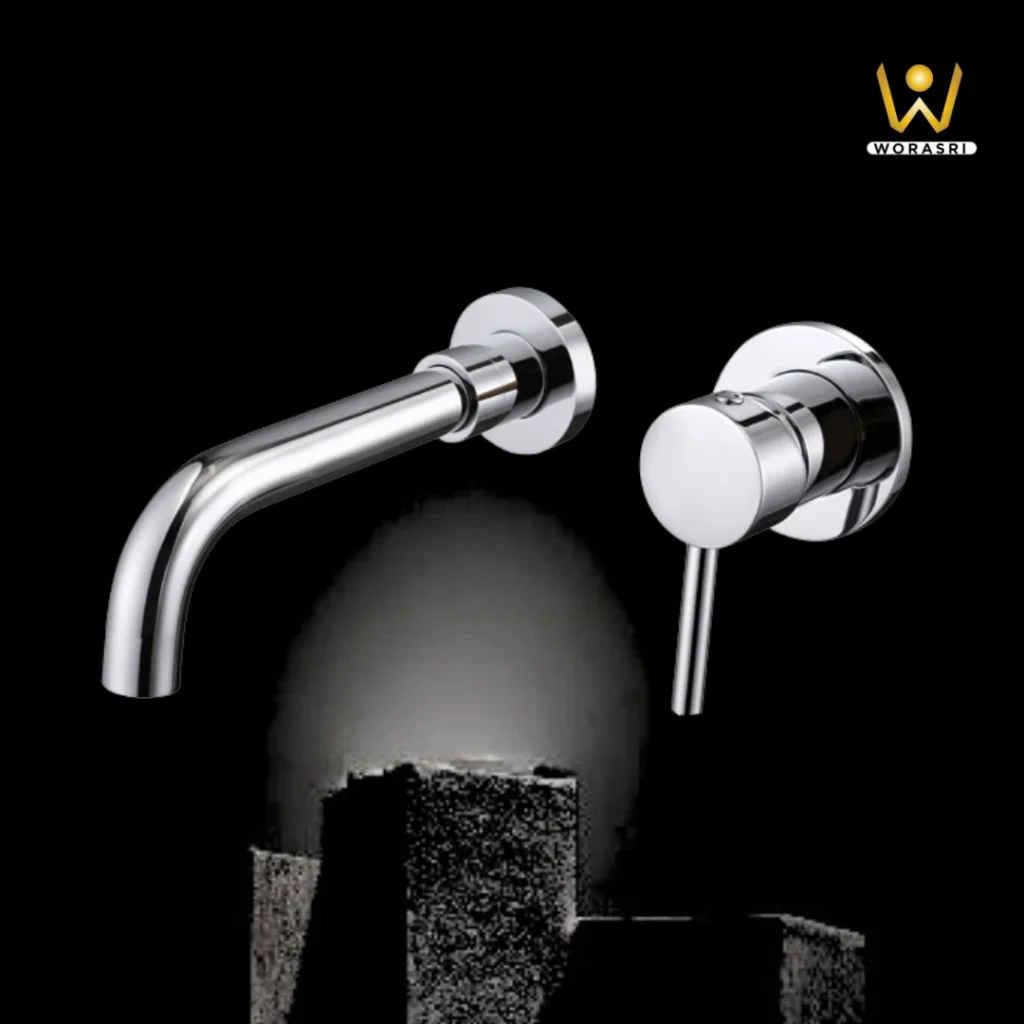 ก๊อกน้ำและอุปกรณ์ห้องน้ำ ห้องครัวสีเงินและสีโครม Silver & Chrome Luxury Faucets & Accessories