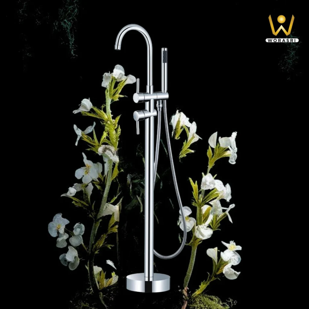 ก๊อกน้ำและอุปกรณ์ห้องน้ำ ห้องครัวสีเงินและสีโครม Silver & Chrome Luxury Faucets & Accessories